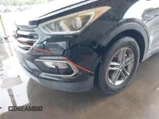 2017 Hyundai Santa Fe 2.4L с VIN 5NMZU3LB5HH025918, выставлен на аукционе IAAI как лот 43323225 с пробегом 165 340 миль миль и . История ставок и продаж доступна на DreamBid. Изображение 6.