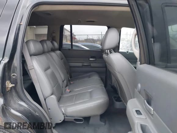 ✅ 2004 Dodge Durango SLT • VIN: 1D4HB48N34F199362 • Lot: 43607573. Wystawiony na IAAI z przebiegiem 228 663 mil. Bezpłatny archiwum sprzedaży aukcyjnych z USA i szczegółowy raport historii pojazdu na DreamBid. Zdjęcie 8.