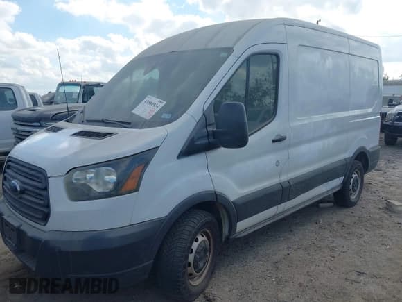 ✅ 2019 Ford Transit • VIN: 1FTYR1CM6KKA74348 • Лот: 43584934. Опубликован ранее на IAAI с пробегом 138 353 миль. Бесплатный доступ к архиву аукционных продаж из США и подробный отчёт об истории автомобиля на DreamBid. Изображение 17.