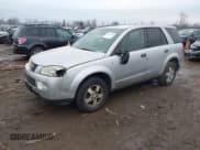 ✅ 2006 Saturn VUE • VIN: 5GZCZ33D66S835888 • Lot: 41513629. Wystawiony na IAAI z przebiegiem 171 887 mil. Bezpłatny archiwum sprzedaży aukcyjnych z USA i szczegółowy raport historii pojazdu na DreamBid. Zdjęcie 2.