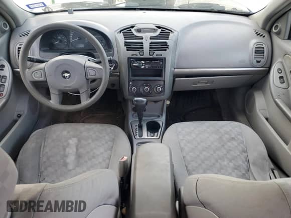 ✅ 2004 Chevrolet Malibu LS • VIN: 1G1ZT528X4F112007 • Lot: 85365094. Wystawiony na Copart z przebiegiem 218 580 mil mil. Skorzystaj z bezpłatnego archiwum sprzedaży aukcyjnych z USA i zobacz szczegółowy raport historii pojazdu na DreamBid. Zdjęcie 8.