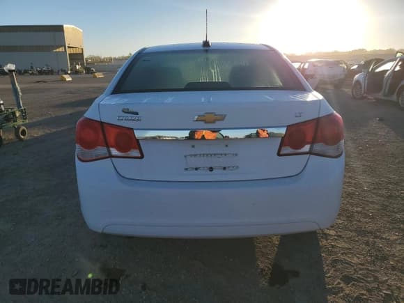 ✅ 2016 Chevrolet Cruze LT • VIN: 1G1PE5SB8G7143509 • Лот: 72832493. Опубликован ранее на Copart с пробегом 113 443 миль. Бесплатный доступ к архиву аукционных продаж из США и подробный отчёт об истории автомобиля на DreamBid. Изображение 6.