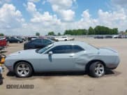 ✅ 2021 Dodge Challenger SXT • VIN: 2C3CDZAG9MH538638 • Lot: 42593682. Wystawiony na IAAI z przebiegiem 97 447 mil. Bezpłatny archiwum sprzedaży aukcyjnych z USA i szczegółowy raport historii pojazdu na DreamBid. Zdjęcie 14.