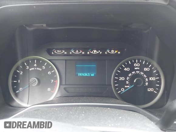 ✅ 2015 Ford F-150 XL • VIN: 1FTEX1C82FKD57797 • Lot: 41986388. Listed on IAAI with 197,434 mi. Free auction sales archive from the USA and detailed vehicle history report at DreamBid. Image 7.