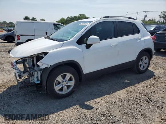 2021 Chevrolet Trax LT with VIN KL7CJLSB8MB320393, listed as a Copart auction lot 60691595 with 9,592 mi miles and Salvage title. Bid and sale history available at DreamBid. Image 1.