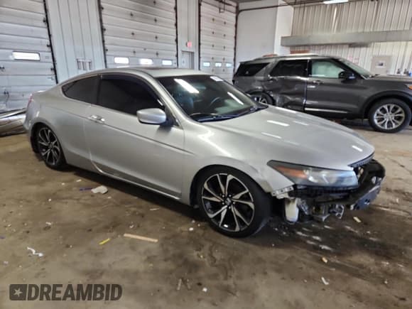 ✅ 2008 Honda Accord EX-L • VIN: 1HGCS22848A006820 • Lot: 89486435. Listed on Copart with 122,905 mi. Free auction sales archive from the USA and detailed vehicle history report at DreamBid. Image 4.