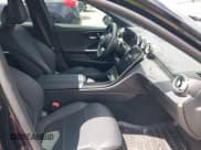 ✅ 2022 Mercedes-Benz C 300 • VIN: W1KAF4HB8NR053120 • Lot: 39848807. Wystawiony na IAAI z przebiegiem 26 483 mil. Bezpłatny archiwum sprzedaży aukcyjnych z USA i szczegółowy raport historii pojazdu na DreamBid. Zdjęcie 5.