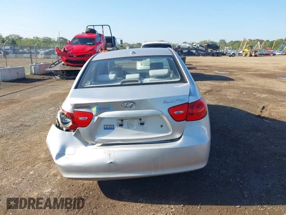 ✅ 2008 Hyundai Elantra GLS • VIN: KMHDU46D48U332191 • Lot: 43300504. Listed on IAAI with 119,426 mi. Free auction sales archive from the USA and detailed vehicle history report at DreamBid. Image 16.