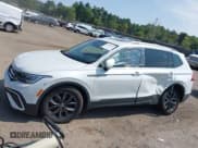 ✅ 2023 Volkswagen Tiguan SE • VIN: 3VVMB7AX2PM003264 • Lot: 42924212. Listed on IAAI with 24,014 mi. Free auction sales archive from the USA and detailed vehicle history report at DreamBid. Image 14.