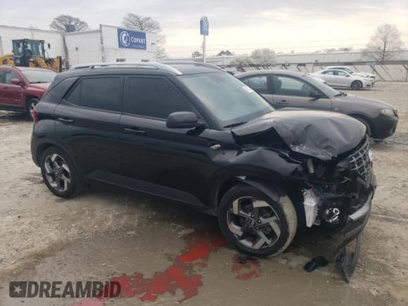 ✅ 2024 Hyundai Venue Limited • VIN: KMHRC8A31RU298758 • Lot: 49997345. Listed on Copart with 14,579 mi. Free auction sales archive from the USA and detailed vehicle history report at DreamBid. Image 4.