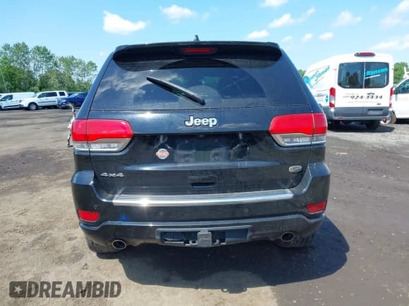 ✅ 2018 Jeep Grand Cherokee High Altitude • VIN: 1C4RJFCG5JC437475 • Lot: 42545394. Wystawiony na IAAI z przebiegiem 98 952 mil. Bezpłatny archiwum sprzedaży aukcyjnych z USA i szczegółowy raport historii pojazdu na DreamBid. Zdjęcie 16.
