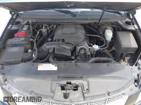 ✅ 2013 Cadillac Escalade ESV Platinum Edition • VIN: 1GYS4KEF2DR242077 • Lot: 42441765. Listed on IAAI with 207,725 mi. Free auction sales archive from the USA and detailed vehicle history report at DreamBid. Image 10.