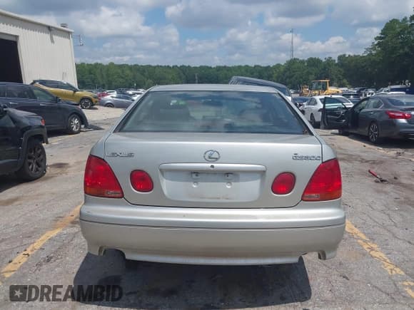 ✅ 2002 Lexus GS 300 • VIN: JT8BD69S220158474 • Лот: 42886674. Опубликован ранее на IAAI с пробегом 182 023 миль. Бесплатный доступ к архиву аукционных продаж из США и подробный отчёт об истории автомобиля на DreamBid. Изображение 17.