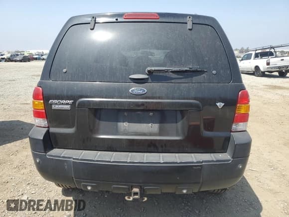 ✅ 2007 Ford Escape Limited • VIN: 1FMCU04197KA21668 • Лот: 68337545. Опубликован ранее на Copart с пробегом 186 826 миль. Бесплатный доступ к архиву аукционных продаж из США и подробный отчёт об истории автомобиля на DreamBid. Изображение 6.