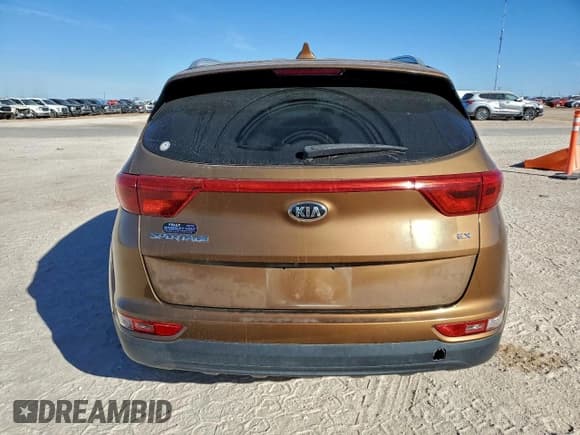 ✅ 2017 Kia Sportage EX • VIN: KNDPNCAC7H7099980 • Lot: 96187555. Wystawiony na Copart z przebiegiem 83 324 mil. Bezpłatny archiwum sprzedaży aukcyjnych z USA i szczegółowy raport historii pojazdu na DreamBid. Zdjęcie 6.