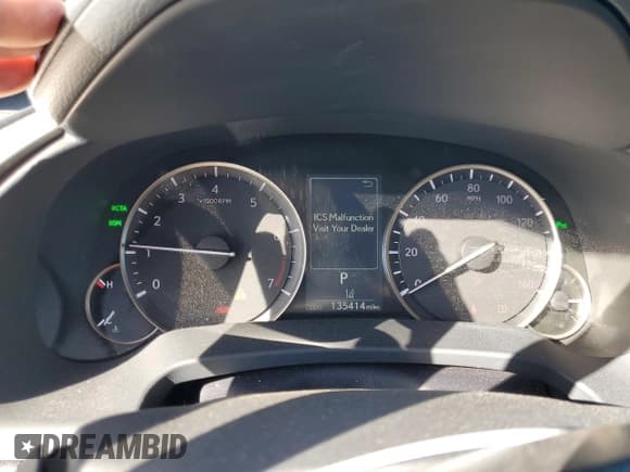 ✅ 2017 Lexus RX 350 • VIN: 2T2BZMCA5HC057673 • Lot: 85377805. Wystawiony na Copart z przebiegiem 135 414 mil. Bezpłatny archiwum sprzedaży aukcyjnych z USA i szczegółowy raport historii pojazdu na DreamBid. Zdjęcie 9.