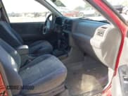 ✅ 2000 Isuzu Rodeo S • VIN: 4S2CK58W5Y4328388 • Lot: 42531403. Listed on IAAI with 238,614 mi. Free auction sales archive from the USA and detailed vehicle history report at DreamBid. Image 5.