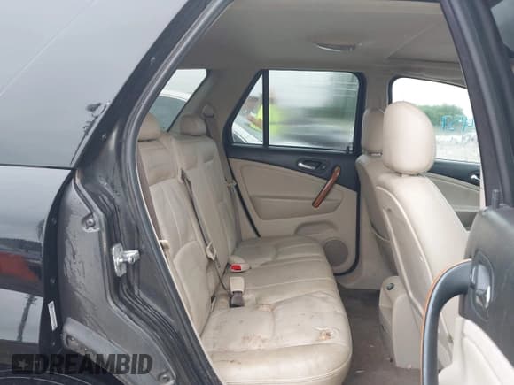 ✅ 2007 Saturn VUE V6 • VIN: 5GZCZ53407S865580 • Lot: 42242457. Wystawiony na IAAI z przebiegiem 298 750 mil. Bezpłatny archiwum sprzedaży aukcyjnych z USA i szczegółowy raport historii pojazdu na DreamBid. Zdjęcie 8.