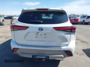 ✅ 2023 Toyota Highlander Hybrid Platinum • VIN: 5TDEBRCH6PS573059 • Лот: 41551476. Опубликован ранее на IAAI с пробегом 21 283 миль. Бесплатный доступ к архиву аукционных продаж из США и подробный отчёт об истории автомобиля на DreamBid. Изображение 17.