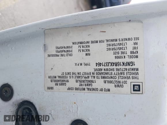 ✅ 1999 Chevrolet Suburban • VIN: 1GNFK16R4XJ371464 • Лот: 43615079. Опубликован ранее на IAAI с пробегом 259 069 миль. Бесплатный доступ к архиву аукционных продаж из США и подробный отчёт об истории автомобиля на DreamBid. Изображение 9.