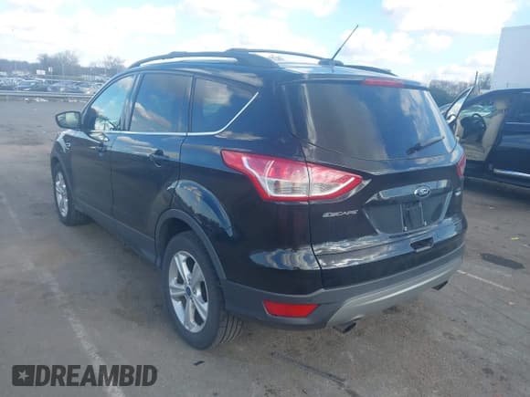 ✅ 2016 Ford Escape SE • VIN: 1FMCU9GX5GUB65131 • Лот: 43816427. Опубликован ранее на IAAI с пробегом 125 827 миль. Бесплатный доступ к архиву аукционных продаж из США и подробный отчёт об истории автомобиля на DreamBid. Изображение 3.