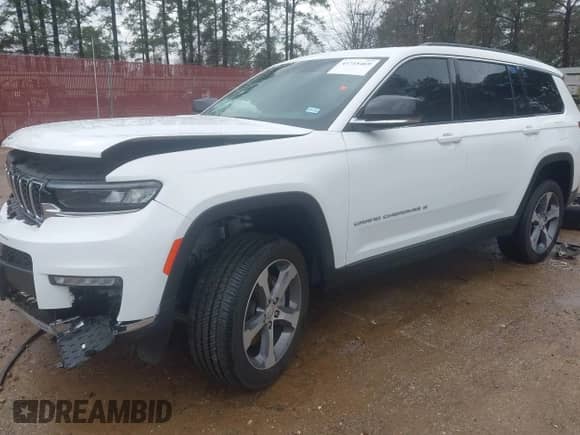 2024 Jeep Grand Cherokee Limited с VIN 1C4RJJBG0R8531640, выставлен на аукционе IAAI как лот 41718469 с пробегом 5 327 миль миль и . История ставок и продаж доступна на DreamBid. Изображение 2.