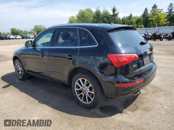 ✅ 2010 Audi Q5 Premium • VIN: WA1LKCFP4AA011456 • Лот: 68119395. Опубликован ранее на Copart с пробегом 375 238 миль. Бесплатный доступ к архиву аукционных продаж из США и подробный отчёт об истории автомобиля на DreamBid. Изображение 2.