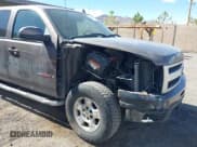 ✅ 2008 Chevrolet Silverado 1500 LTZ • VIN: 2GCFK13Y181132227 • Lot: 41785368. Listed on IAAI with 313,033 mi. Free auction sales archive from the USA and detailed vehicle history report at DreamBid. Image 6.