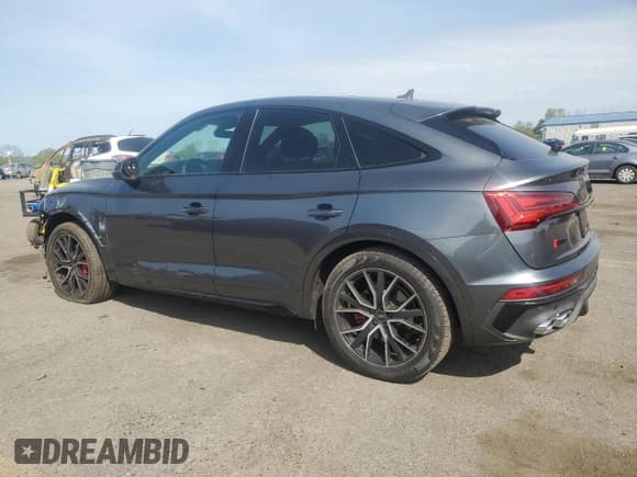 ✅ 2024 Audi SQ5 Sportback Premium Plus • VIN: WA124AFY8R2021013 • Lot: 55237165. Listed on Copart with 4,677 mi. Free auction sales archive from the USA and detailed vehicle history report at DreamBid. Image 2.