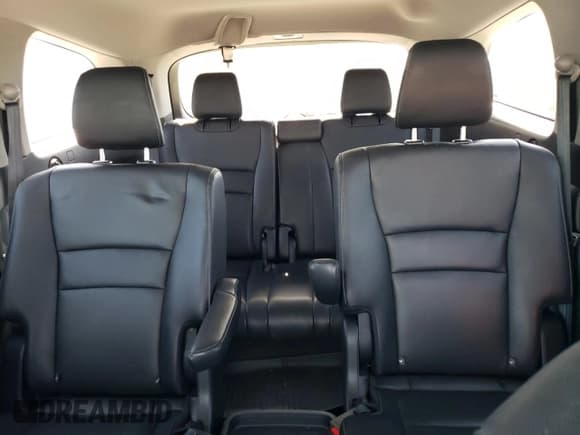 ✅ 2020 Honda Pilot Touring 7-Passenger • VIN: 5FNYF5H65LB009516 • Lot: 81001735. Listed on Copart with 66,757 mi. Free auction sales archive from the USA and detailed vehicle history report at DreamBid. Image 10.