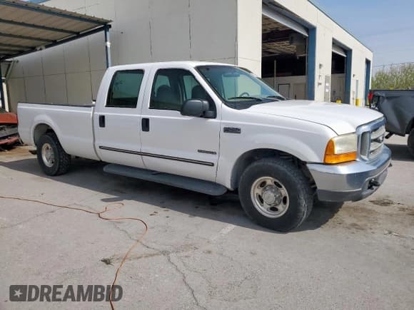 ✅ 2000 Ford F-250 XL • VIN: 1FTNW20F2YEA94014 • Lot: 57772985. Listed on Copart with 265,609 mi. Free auction sales archive from the USA and detailed vehicle history report at DreamBid. Image 4.