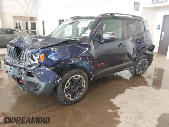 ✅ 2016 Jeep Renegade Trailhawk • VIN: ZACCJBCT3GPD43983 • Lot: 43664656. Listed on IAAI with 112,921 mi. Free auction sales archive from the USA and detailed vehicle history report at DreamBid. Image 2.