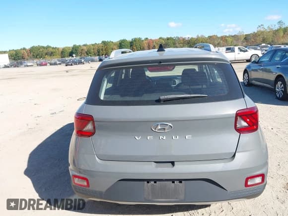 ✅ 2020 Hyundai Venue SEL • VIN: KMHRC8A37LU014220 • Лот: 43449481. Опубликован ранее на IAAI с пробегом 71 686 миль. Бесплатный доступ к архиву аукционных продаж из США и подробный отчёт об истории автомобиля на DreamBid. Изображение 17.