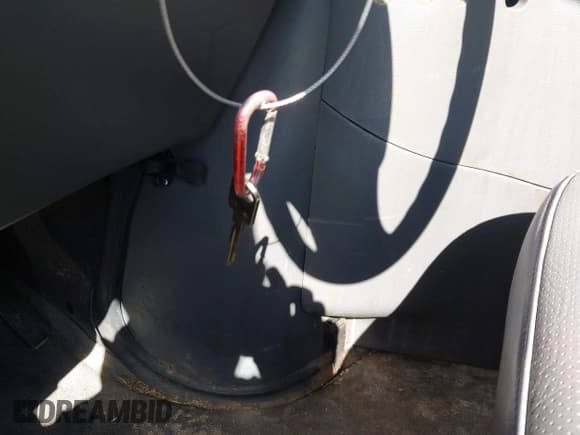 ✅ 2005 Ford Econoline Cargo • VIN: 1FTRE14W85HA52580 • Lot: 43082316. Listed on IAAI with 188,115 mi. Free auction sales archive from the USA and detailed vehicle history report at DreamBid. Image 11.