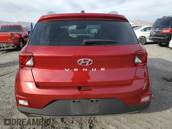 ✅ 2024 Hyundai Venue SEL • VIN: KMHRC8A36RU326800 • Lot: 45751855. Listed on Copart with 12,609 mi. Free auction sales archive from the USA and detailed vehicle history report at DreamBid. Image 6.