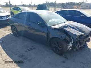 ✅ 2023 Hyundai Elantra SEL • VIN: KMHLM4AGXPU585463 • Лот: 43237464. Размещён на IAAI с пробегом 71 043 миль миль. Получите бесплатный доступ к архиву аукционных продаж из США и посмотрите подробный отчёт об истории автомобиля на DreamBid. Изображение 1.