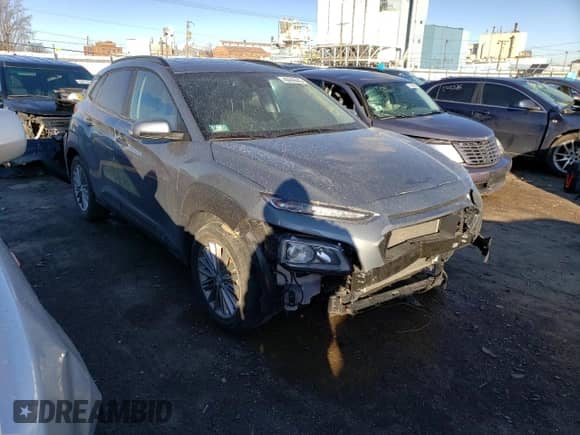 2020 Hyundai Kona SEL Plus with VIN KM8K6CAA8LU512596, listed as a Copart auction lot 40449643 with 14,918 mi miles and . Bid and sale history available at DreamBid. Image 4.