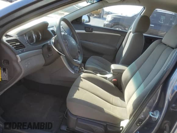 ✅ 2010 Hyundai Sonata GLS • VIN: 5NPET4AC0AH653669 • Lot: 75941804. Listed on Copart with 216,106 mi miles. Access the free auction sales archive from the USA and view a detailed vehicle history report at DreamBid. Image 7.