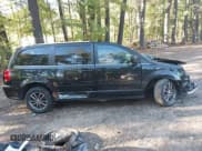 ✅ 2017 Dodge Grand Caravan SXT • VIN: 2C4RDGCG4HR806955 • Lot: 43413233. Wystawiony na IAAI z przebiegiem Nie podano. Bezpłatny archiwum sprzedaży aukcyjnych z USA i szczegółowy raport historii pojazdu na DreamBid. Zdjęcie 12.