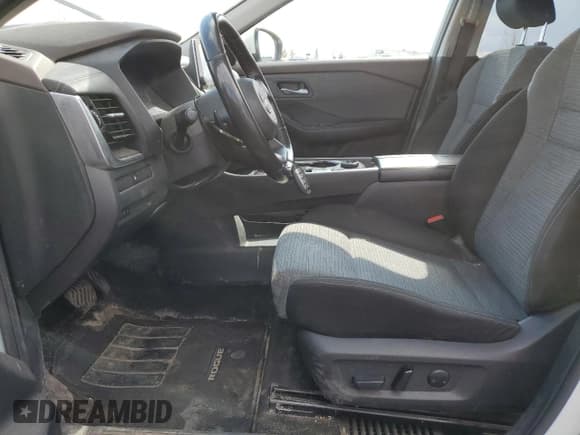 ✅ 2022 Nissan Rogue SV • VIN: JN8BT3BB4NW334153 • Lot: 54316345. Listed on Copart with 104,475 mi. Free auction sales archive from the USA and detailed vehicle history report at DreamBid. Image 7.