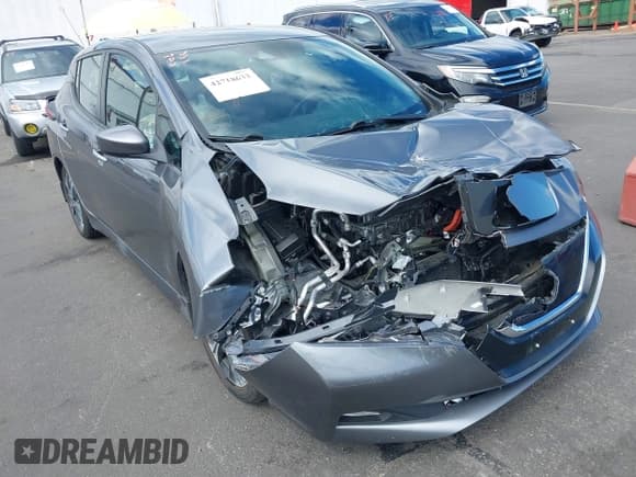 ✅ 2021 Nissan LEAF SV • VIN: 1N4AZ1CV5MC551378 • Лот: 42718632. Опубликован ранее на IAAI с пробегом 44 956 миль. Бесплатный доступ к архиву аукционных продаж из США и подробный отчёт об истории автомобиля на DreamBid. Изображение 6.