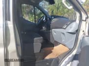 ✅ 2017 Ford Transit XL • VIN: 1FMZK1YM1HKB03485 • Lot: 41429937. Wystawiony na IAAI z przebiegiem 113 171 mil. Bezpłatny archiwum sprzedaży aukcyjnych z USA i szczegółowy raport historii pojazdu na DreamBid. Zdjęcie 5.