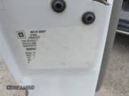 ✅ 2000 Chevrolet Suburban LS • VIN: 3GNFK16T5YG181686 • Лот: 42392480. Опубликован ранее на IAAI с пробегом 300 323 миль. Бесплатный доступ к архиву аукционных продаж из США и подробный отчёт об истории автомобиля на DreamBid. Изображение 9.