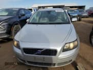 ✅ 2005 Volvo V50 • VIN: YV1MJ682252049231 • Лот: 72075204. Опубликован ранее на Copart с пробегом 106 739 миль. Бесплатный доступ к архиву аукционных продаж из США и подробный отчёт об истории автомобиля на DreamBid. Изображение 5.