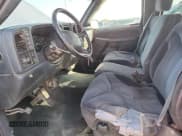 ✅ 2000 GMC Sierra 2500 SLE • VIN: 1GTGK29UXYE143062 • Лот: 85595955. Опубликован ранее на Copart с пробегом 309 556 миль. Бесплатный доступ к архиву аукционных продаж из США и подробный отчёт об истории автомобиля на DreamBid. Изображение 7.