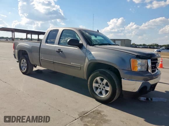 ✅ 2007 GMC Sierra 1500 SLE2 • VIN: 2GTEC19JX71653321 • Лот: 84756875. Опубликован ранее на Copart с пробегом 139 733 миль. Бесплатный доступ к архиву аукционных продаж из США и подробный отчёт об истории автомобиля на DreamBid. Изображение 4.