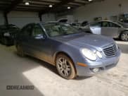 ✅ 2007 Mercedes-Benz E 320 • VIN: WDBUF22X37B111788 • Lot: 44535035. Wystawiony na Copart z przebiegiem 227 593 mil. Bezpłatny archiwum sprzedaży aukcyjnych z USA i szczegółowy raport historii pojazdu na DreamBid. Zdjęcie 4.