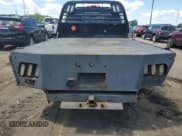 ✅ 2004 Chevrolet Silverado 2500HD Work Truck • VIN: 1GCHK24U24E118338 • Lot: 62908985. Wystawiony na Copart z przebiegiem 68 571 mil. Bezpłatny archiwum sprzedaży aukcyjnych z USA i szczegółowy raport historii pojazdu na DreamBid. Zdjęcie 6.