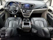 ✅ 2018 Chrysler Pacifica Touring L Plus • VIN: 2C4RC1EG4JR352676 • Lot: 85263895. Listed on Copart with 67,436 mi. Free auction sales archive from the USA and detailed vehicle history report at DreamBid. Image 8.