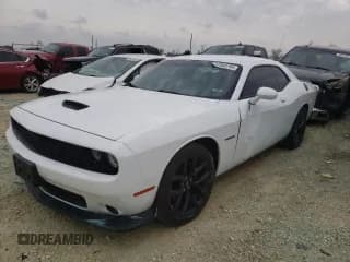 ✅ 2021 Dodge Challenger R/T • VIN: 2C3CDZBT2MH564512 • Lot: 37883764. Wystawiony na Copart z przebiegiem 31 515 mil. Bezpłatny archiwum sprzedaży aukcyjnych z USA i szczegółowy raport historii pojazdu na DreamBid. Zdjęcie 1.